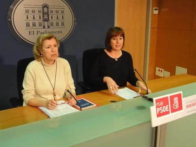 Lourdes Aguiló y Francina Armengol