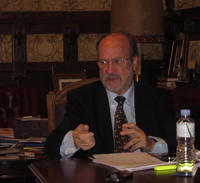 El alcalde de Valladolid, Francisco Javier León de la Riva
