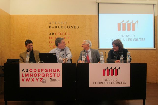 Santiago Vidal presentado su proyecto de Constitució el 3 de febrero