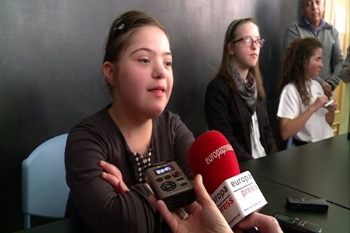 Cuatro niños españoles con discapacidad hablan con el Papa por videoconferencia