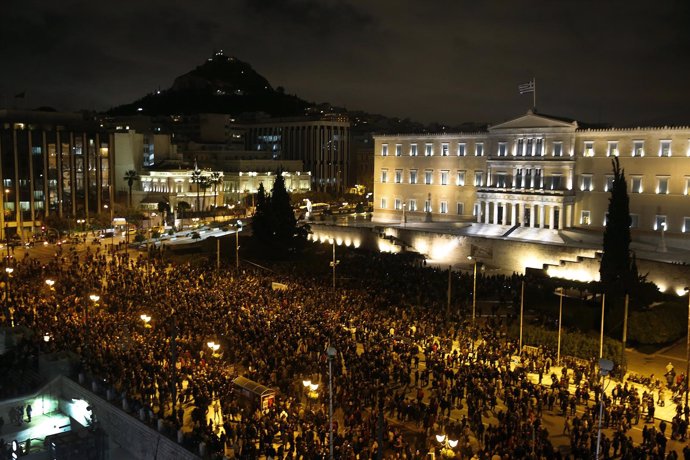 Manifestación antiausteridad ante el Parlamento de Grecia