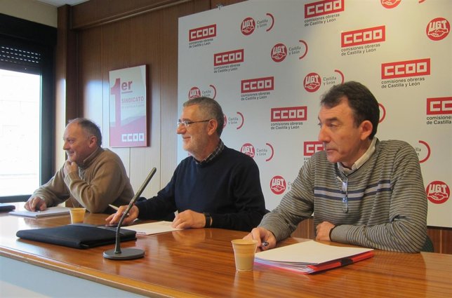 Prieto y Hernández en la presentación de la manifestación del 1 de marzo