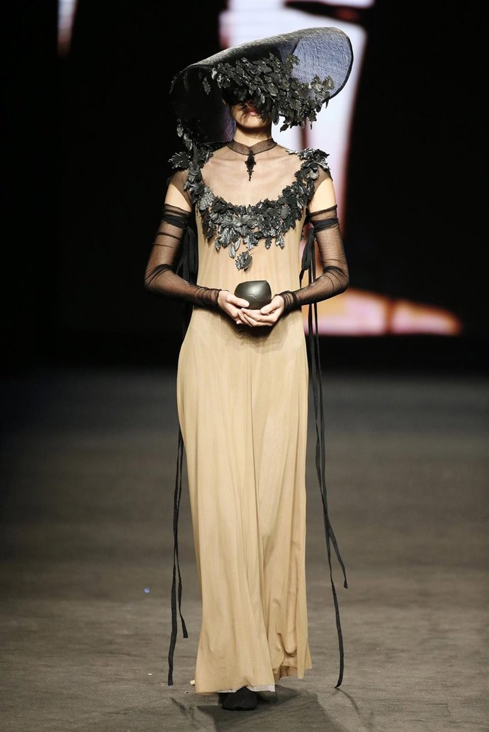 Ready to Wear Fall/Winter 2015-2016 natalie capbell