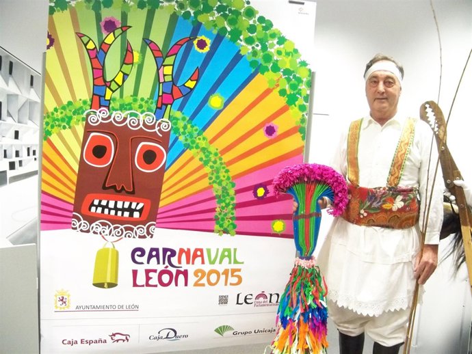 Uno de los representantes del carnaval tradicional leonés 