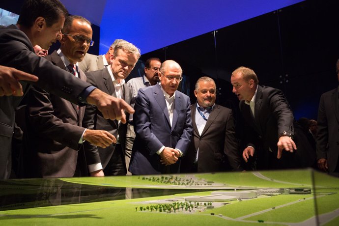 Inicio de la construcción de la planta de Daimler en Iracemápolis (Brasil)
