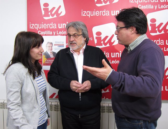 María Sánchez, José María González (c) y Joan Josep Nuet (d)