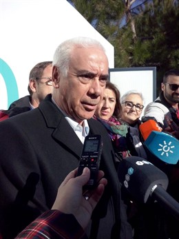 El consejero de Educación, Cultura y Deporte, Luciano Alonso.