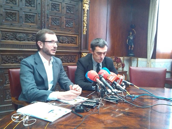 Javier Maroto y Jonan Fernández