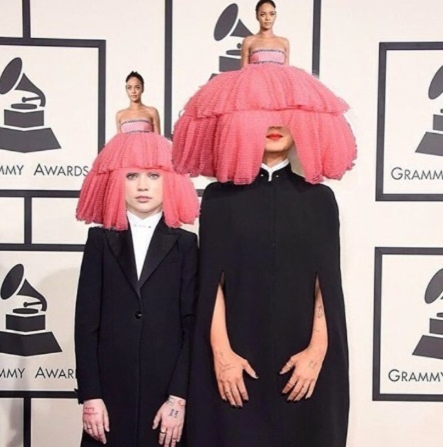 Meme de Sia en los Grammy 2015
