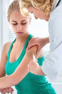 Vacunar contra papilomavirus no promueve prácticas sexuales de riesgo