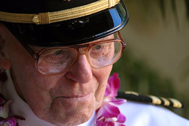Fallece Joseph Langdell el  último oficial superviviente de Pearl Harbor