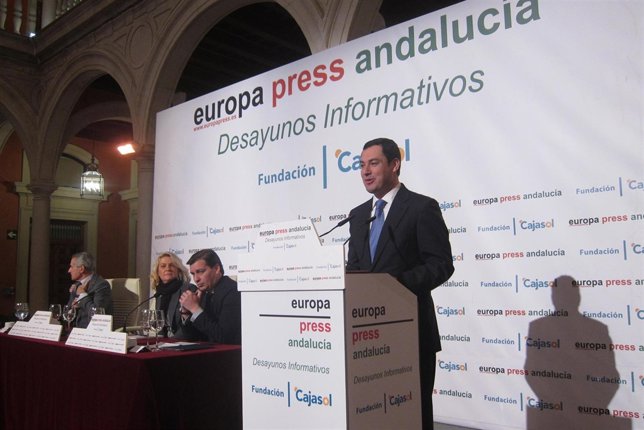 Juanma Moreno, presidente del PP-A, en los Desayunos de Europa Press Andalucía