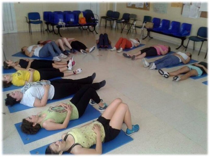 Mujeres haciendo deporte