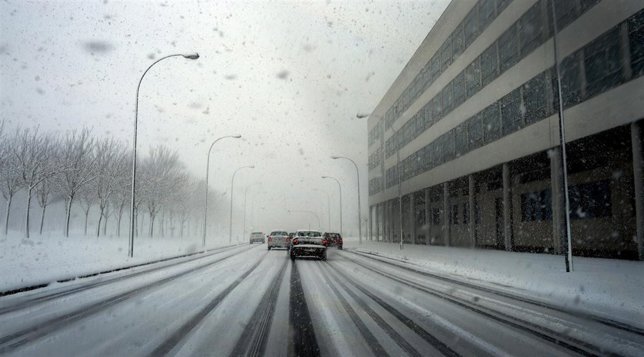 Tormenta de nieve en Vitoria (País Vasco)