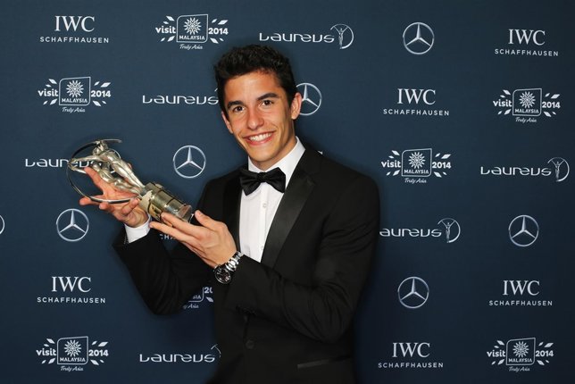 Marc Márquez con el premio Laureus