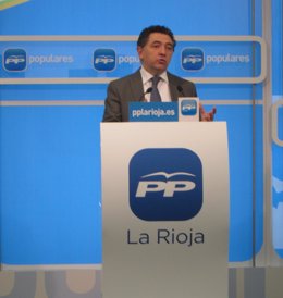 Carlos Cuevas, en la rueda de prensa