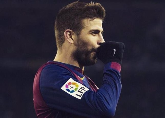 Gerard pique le dedica un gol a sasha