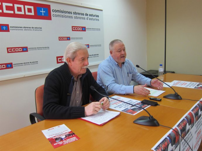 Justo Rodríguez Braga y Antonio Pino en rueda de prensa. 