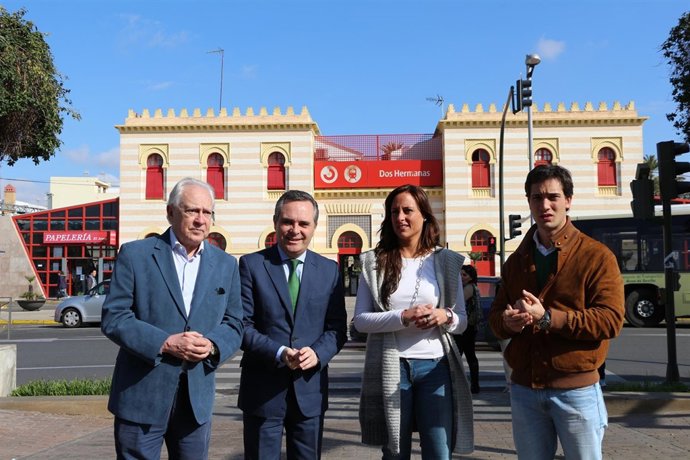 Los populares en Dos Hermanas.