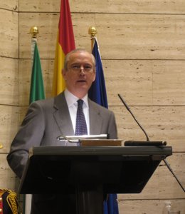 El director general Guardia Civil Arsenio Fernández de Mesa