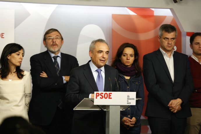 Simancas y Jaime Lissavetzky tras la constitución de la comisión gestora