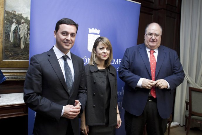 Javier Aureliano García, Patricia Rosales y Eugenio Gonzálvez