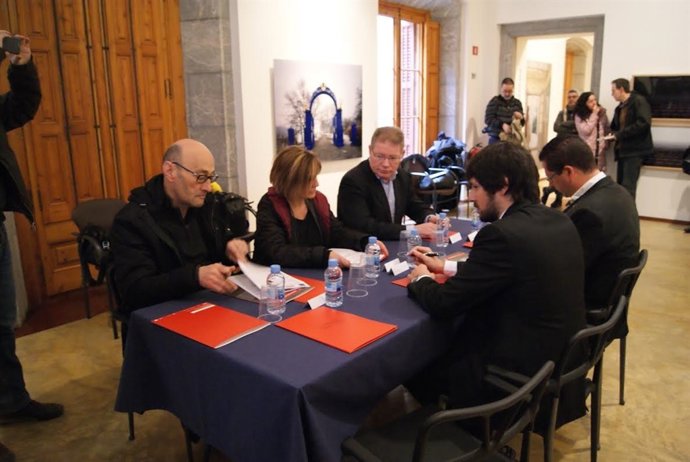 La Fundación Vila Casas, Bitó y los alcaldes de Torroella y Palafrugell.