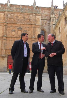 Tudanca (C) a las puertas de la USAL