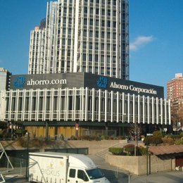 ahorro corporacion edificio