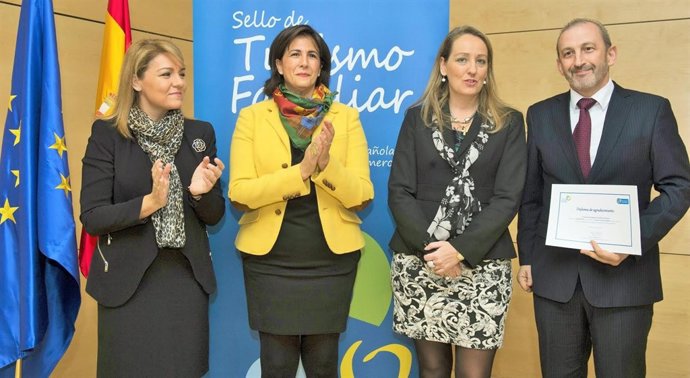 Sendaviva, avalada con el Sello de Turismo Familiar.