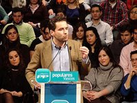 Sémper (PP) responde a Quiroga que no hubo "ningún error" en la elección de Gómez y critica los "dedazos"