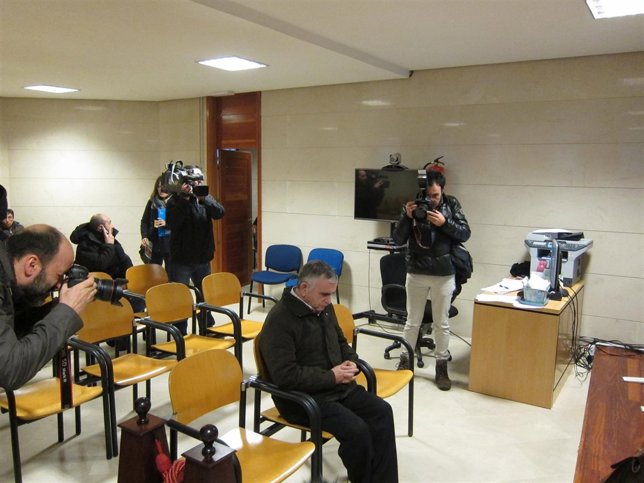 Castiñeiras en el juicio por el robo de cartas.