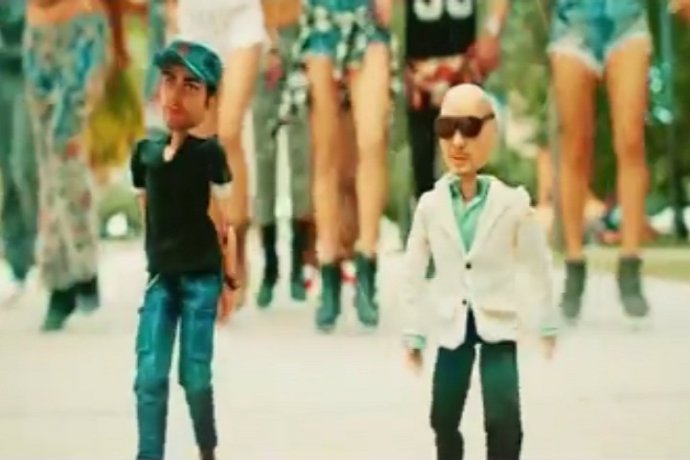 Enrique Iglesias y Pitbull presentan nuevo videoclip