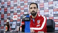 Juanfran: "La plantilla del Atlético se supera y este año es la mejor de todas"