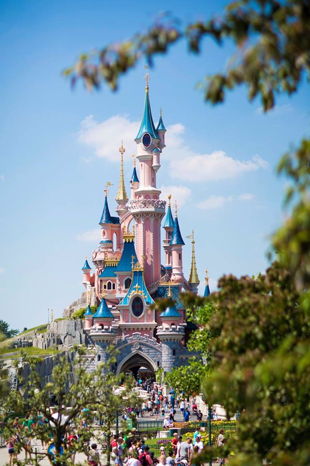 Disneyland Paris abre sus puertas al amor este fin de semana