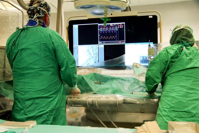 Novedosa protesis pulmonar a través de la ingle 