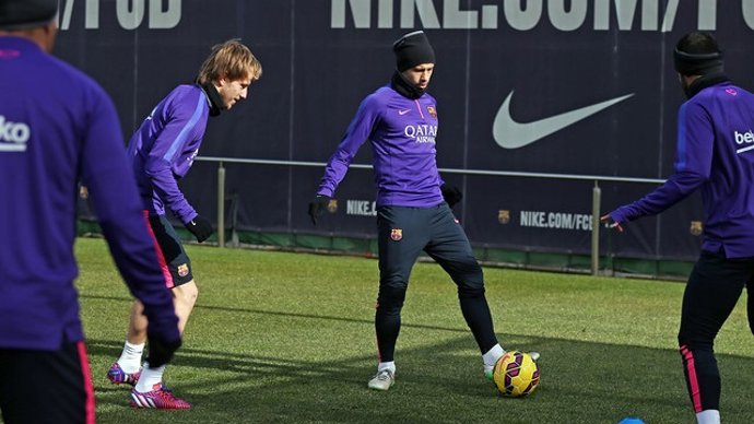 Mascherano Rakitic entrenamiento Barcelona