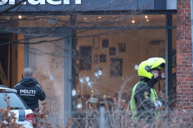 Ataque contra un café cultural en Copenhague
