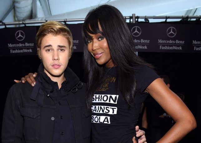 Justin Bieber no duda en apoyar a Naomi Campbell