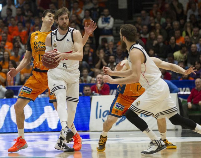 Sergio Rodríguez dirige el recital del Madrid en Valencia
