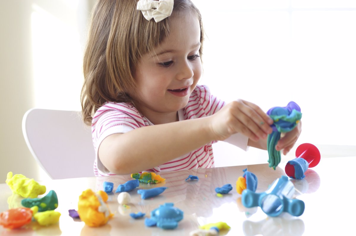 Plastilina y modelado, Juegos de plastilina para niños