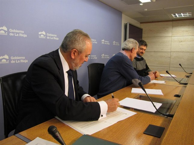 Firma convenio proyecto hombre y Gobierno riojano