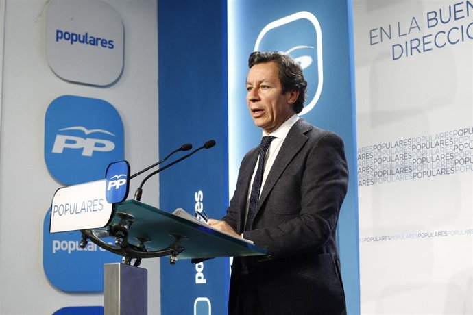 Rueda de prensa de Floriano en Génova