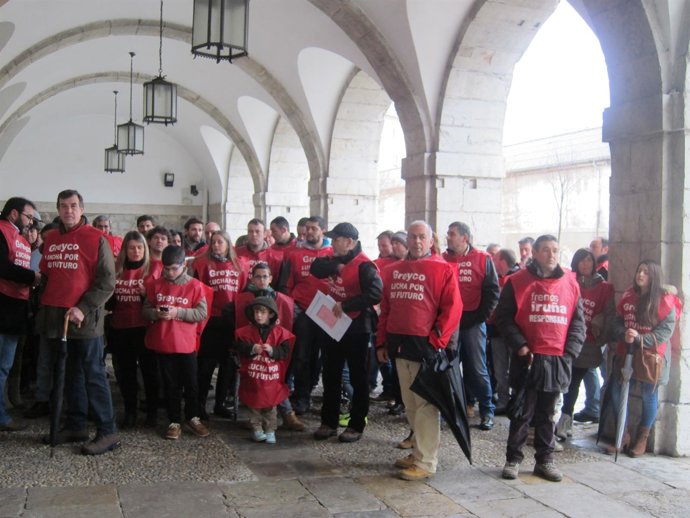 Concentración de trabjadores de Greyco