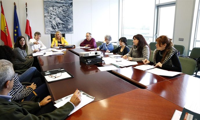 Reunión sobre maltrato animal 