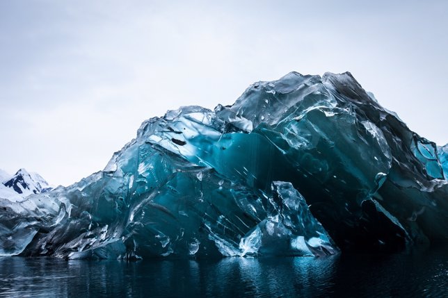 Iceberg volcado