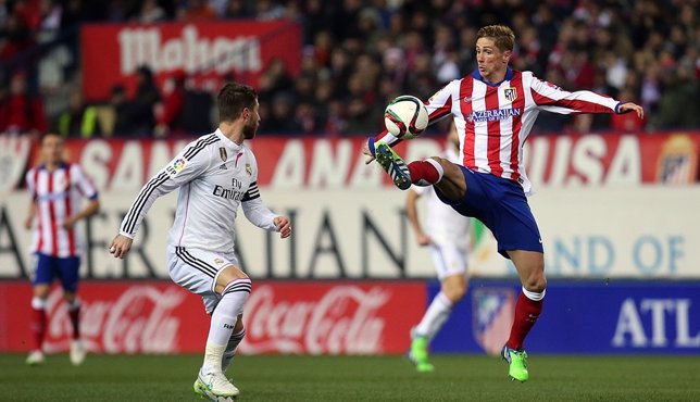 Sergio Ramos y Fernando Torres en el Atlético Madrid - Real Madrid