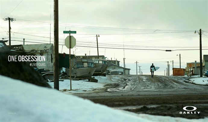 Campaña de Oakley One Obsession