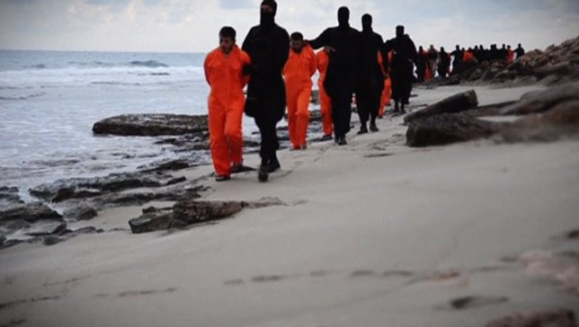Vídeo de la ejecución de coptos por Estado Islámico en Libia