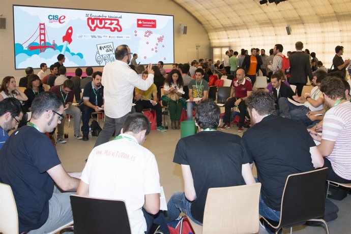 PROGRAMA YUZZ PARA JÓVENES EMPRENDEDORES